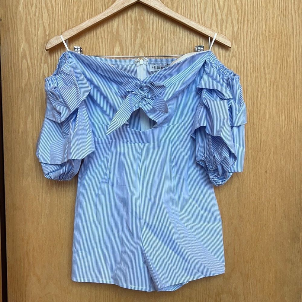 NWT Fashion Nova Blue & White Pinstriped Off Shoulder Romper